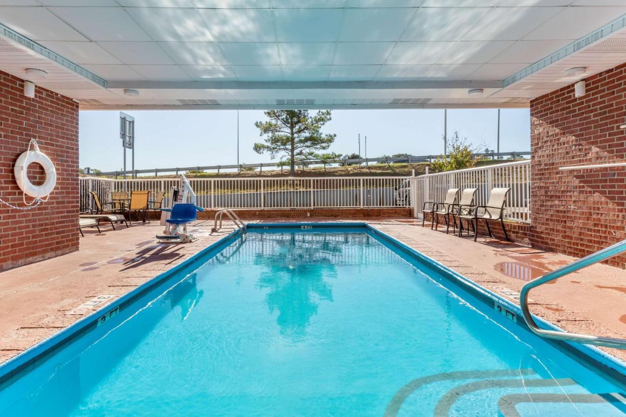 Country Inn & Suites By Radisson, Lumberton, Nc Exteriér fotografie